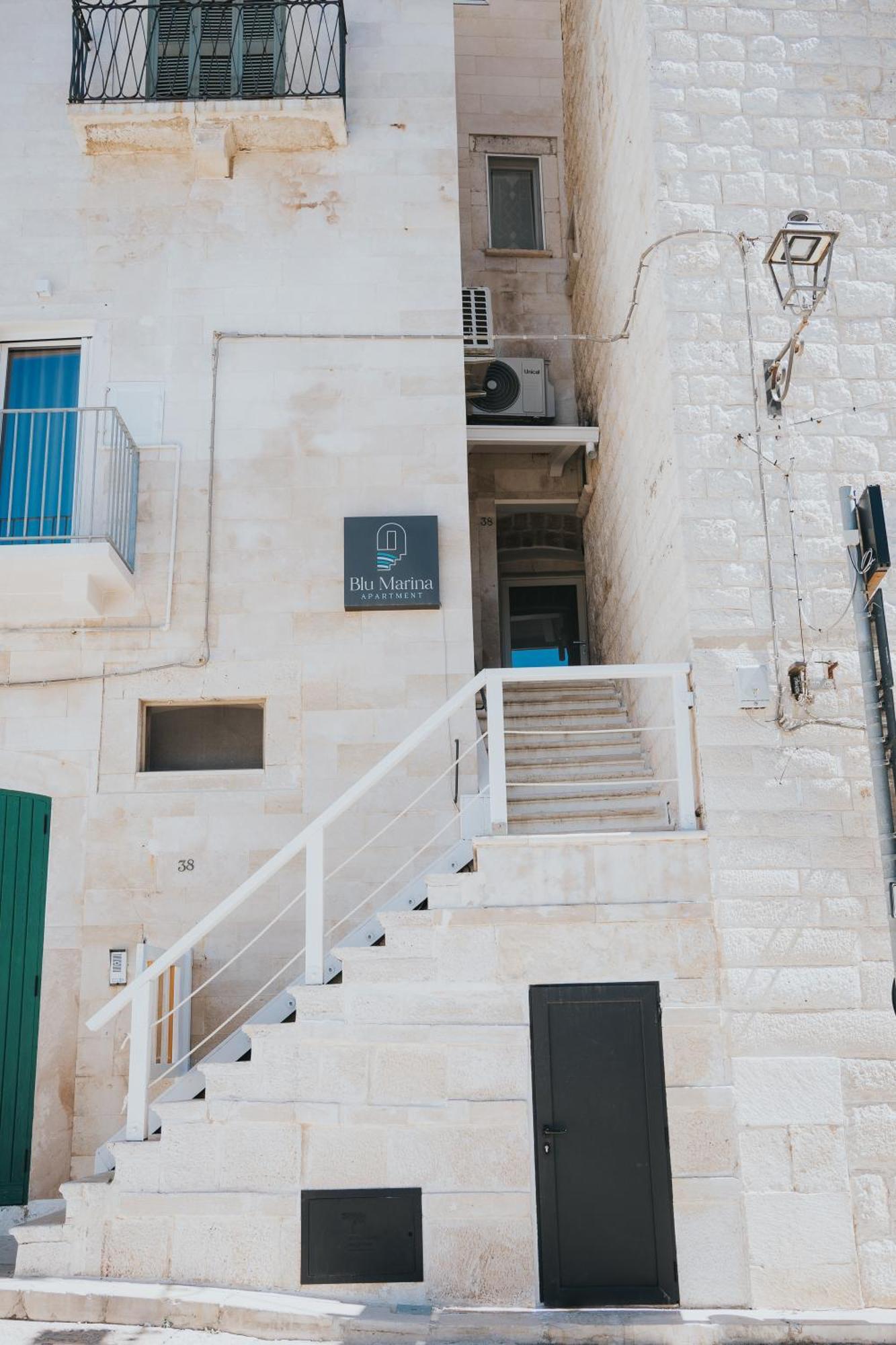 Blu Marina Apartment Giovinazzo Bagian luar foto