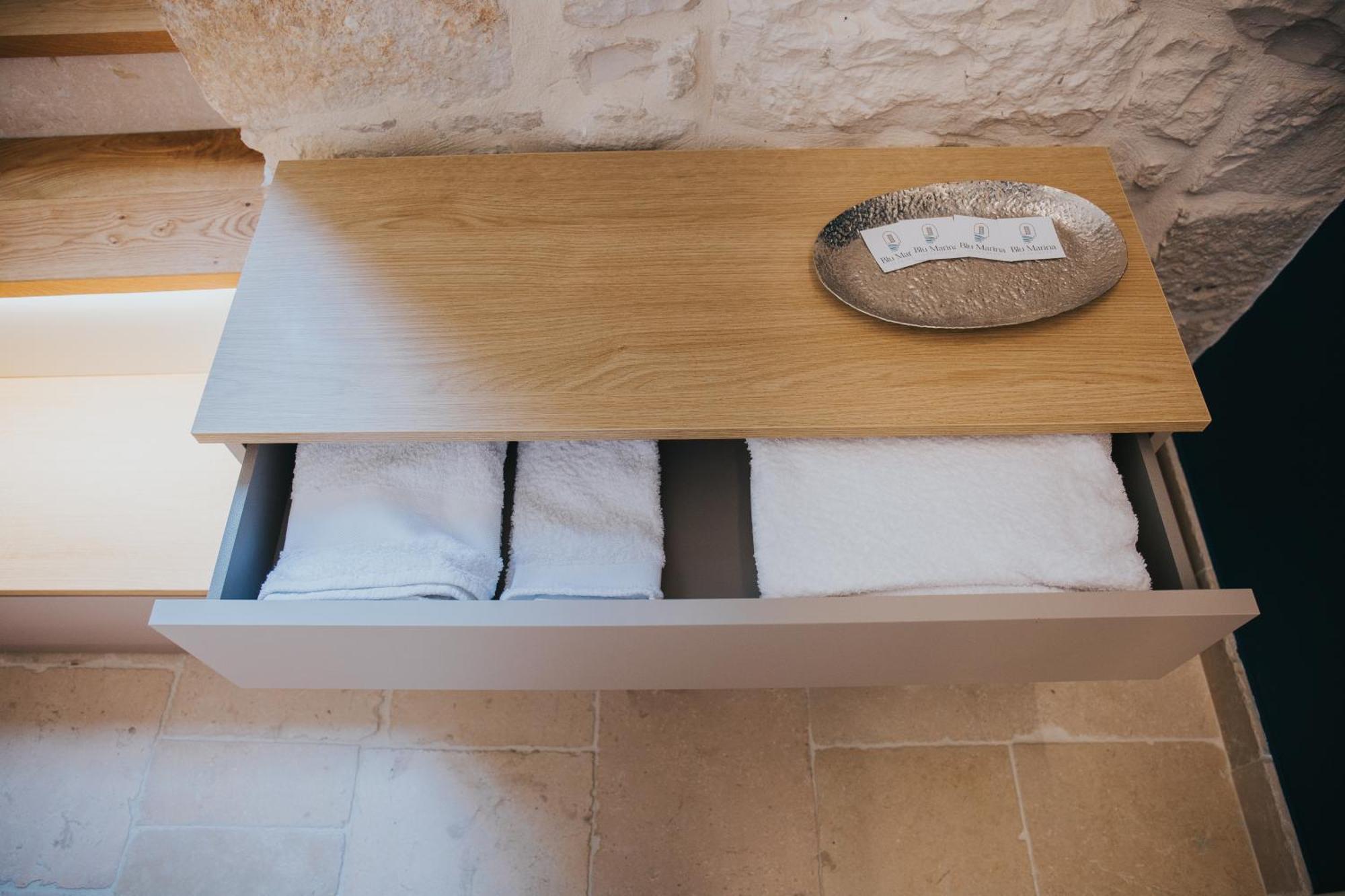 Blu Marina Apartment Giovinazzo Bagian luar foto