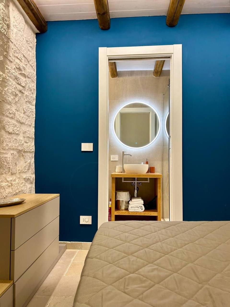 Blu Marina Apartment Giovinazzo Bagian luar foto